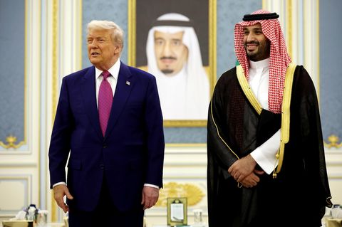 Donald Trump und der saudische Kronprinz Mohammed bin Salman nach der Ankunft des US-Präsidenten in Saudi Arabien