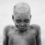 Macilaus Werke leben von ihrer Tiefe, vom Gefühl, etwas Grundlegendem nahe gekommen zu sein. Wie hier dem 16 Jährigen Jojo Alfredo