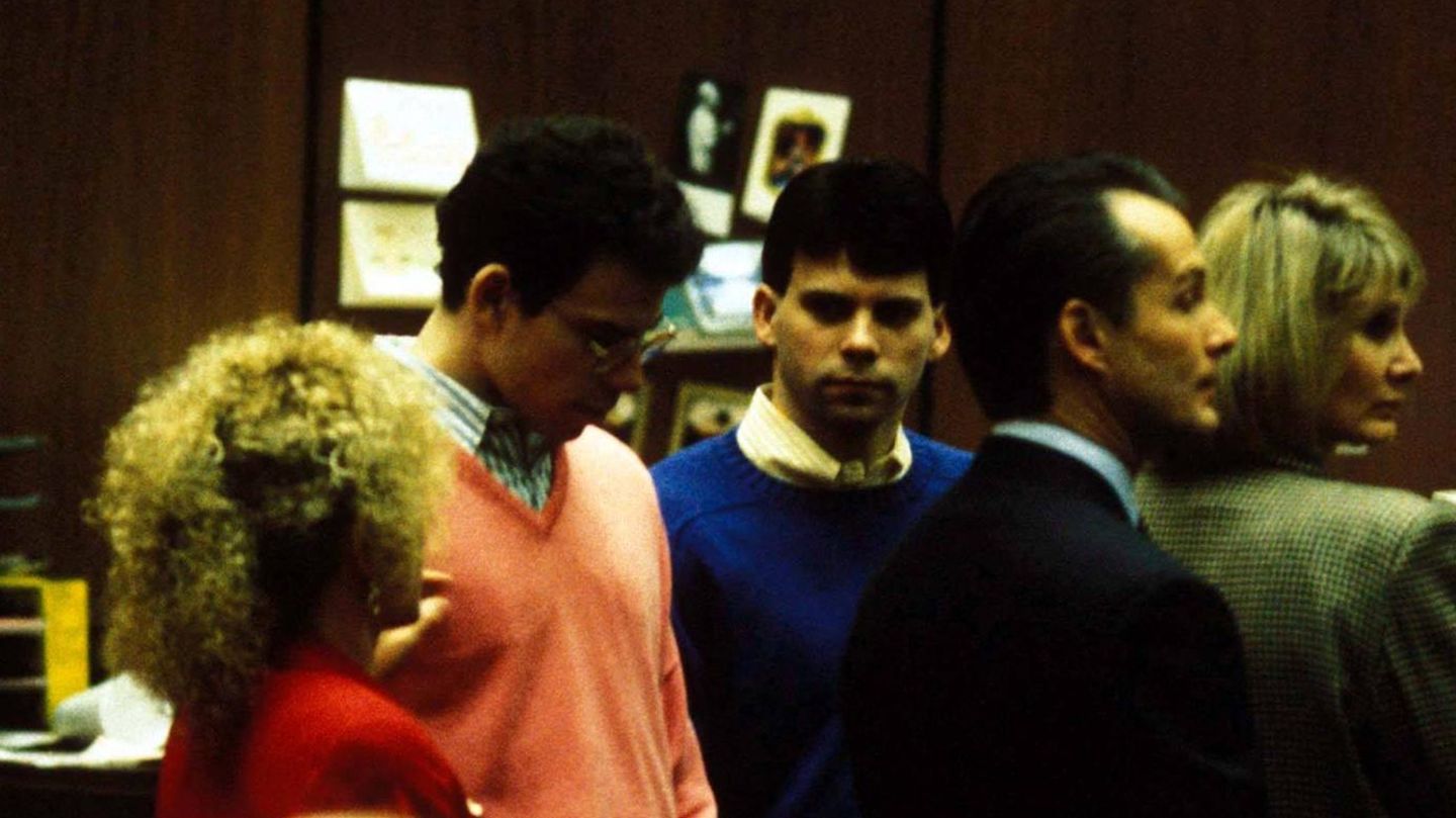 Erik Mendenez (l) und sein Bruder Lyle im Jahr 1992