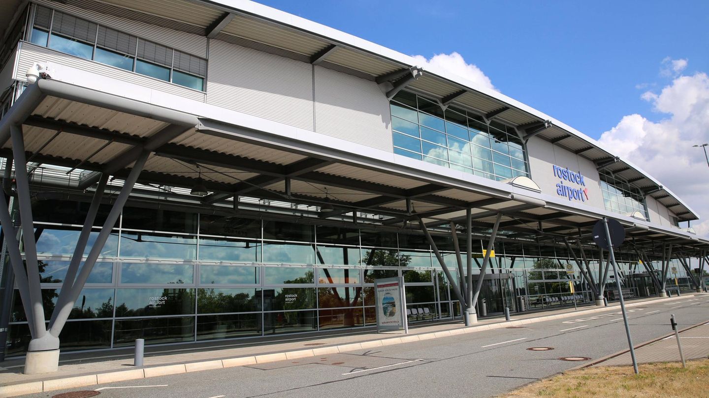 Flughafen Rostock-Laage