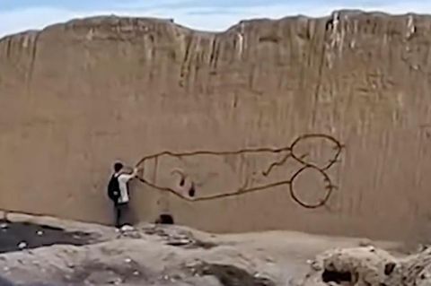 In Chan Chan besprüht ein Unbekannter das UNESCO-Weltkulturerbe