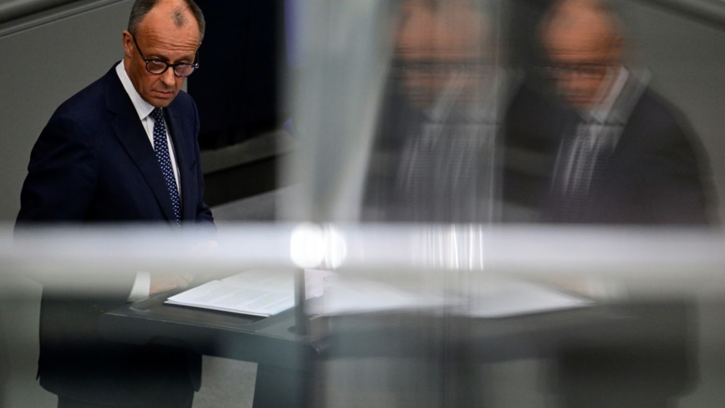 Kanzler Merz bei Regierungserklärung