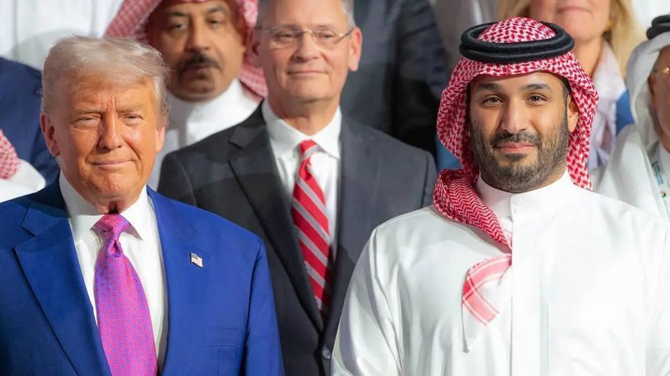 Trump bei einem Treffen in Saudi-Arabien