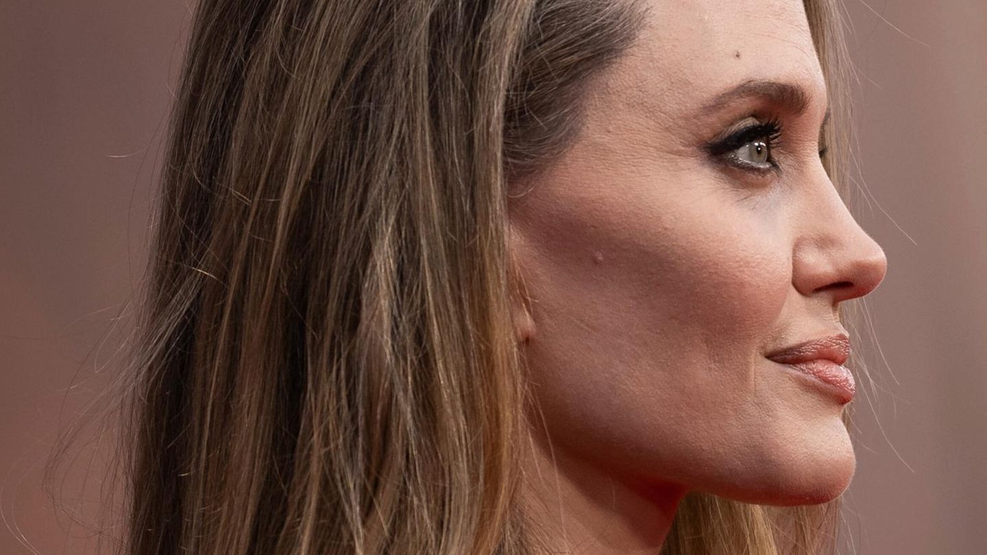 Porträt Angelina Jolie