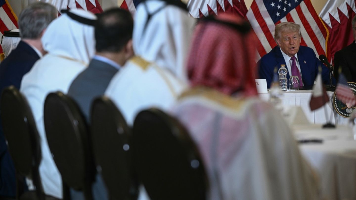US-Präsident Donald Trump bei einem Frühstück in Doha