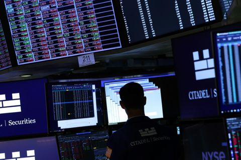 Ein Börsenhändler an der Wall Street