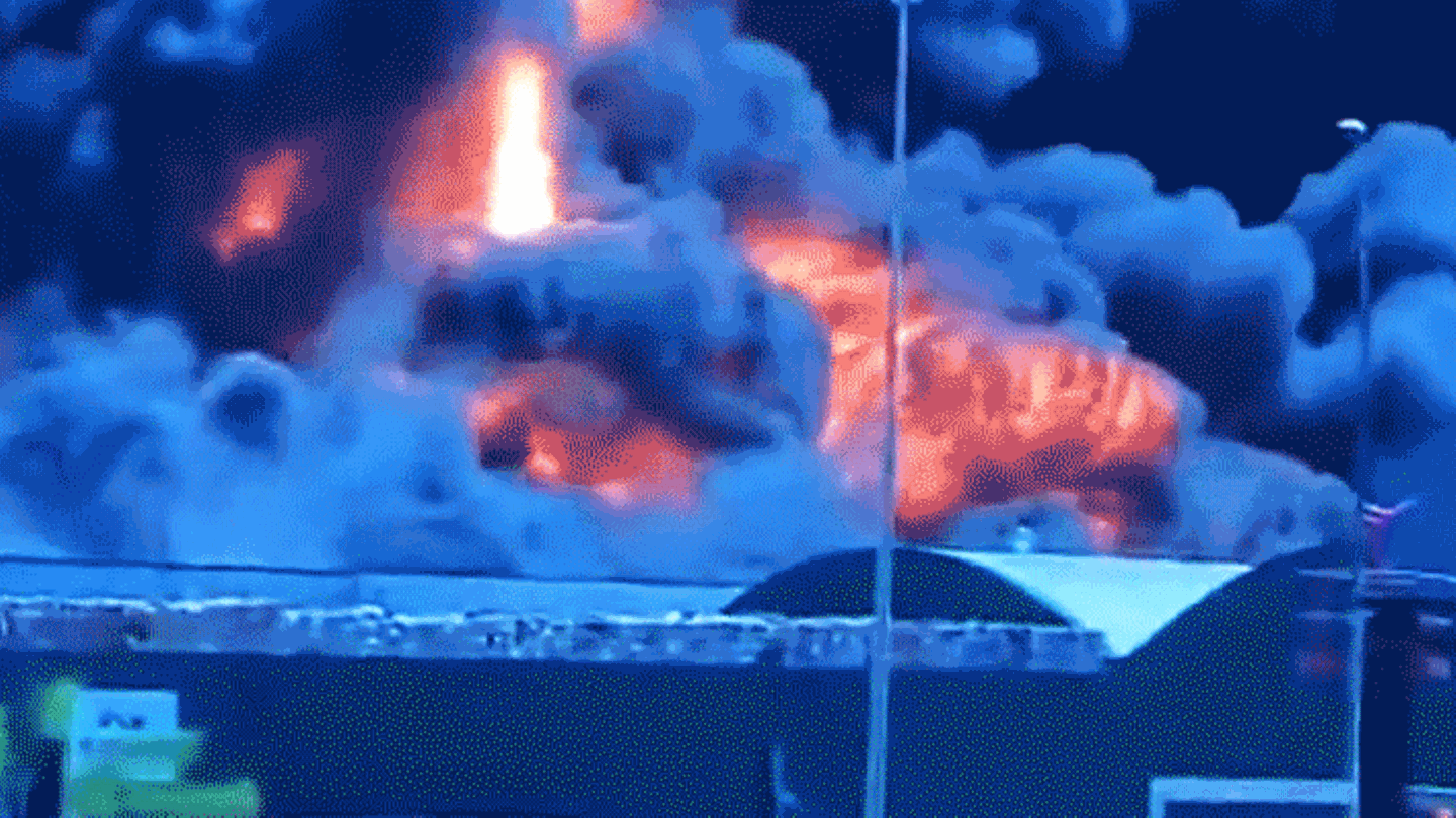 Mehrere Explosionen in Chemielager bei Sevilla