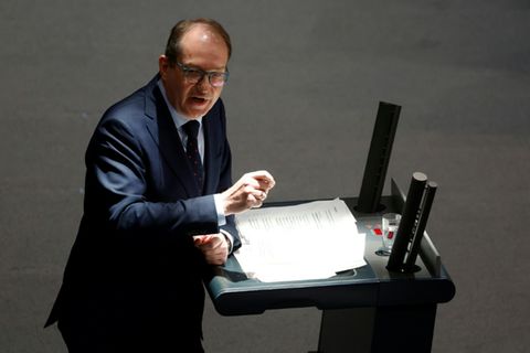 Alexander Dobrindt im Bundestag