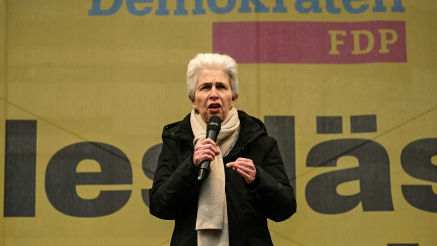 FDP-Präsidiumsmitglied Marie-Agnes Strack-Zimmermann im Februar 2025 in Düsseldorf