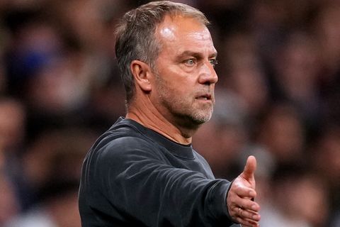 FC Barcelona: Hansi Flick ist jetzt auch ein spanischer Meistertrainer