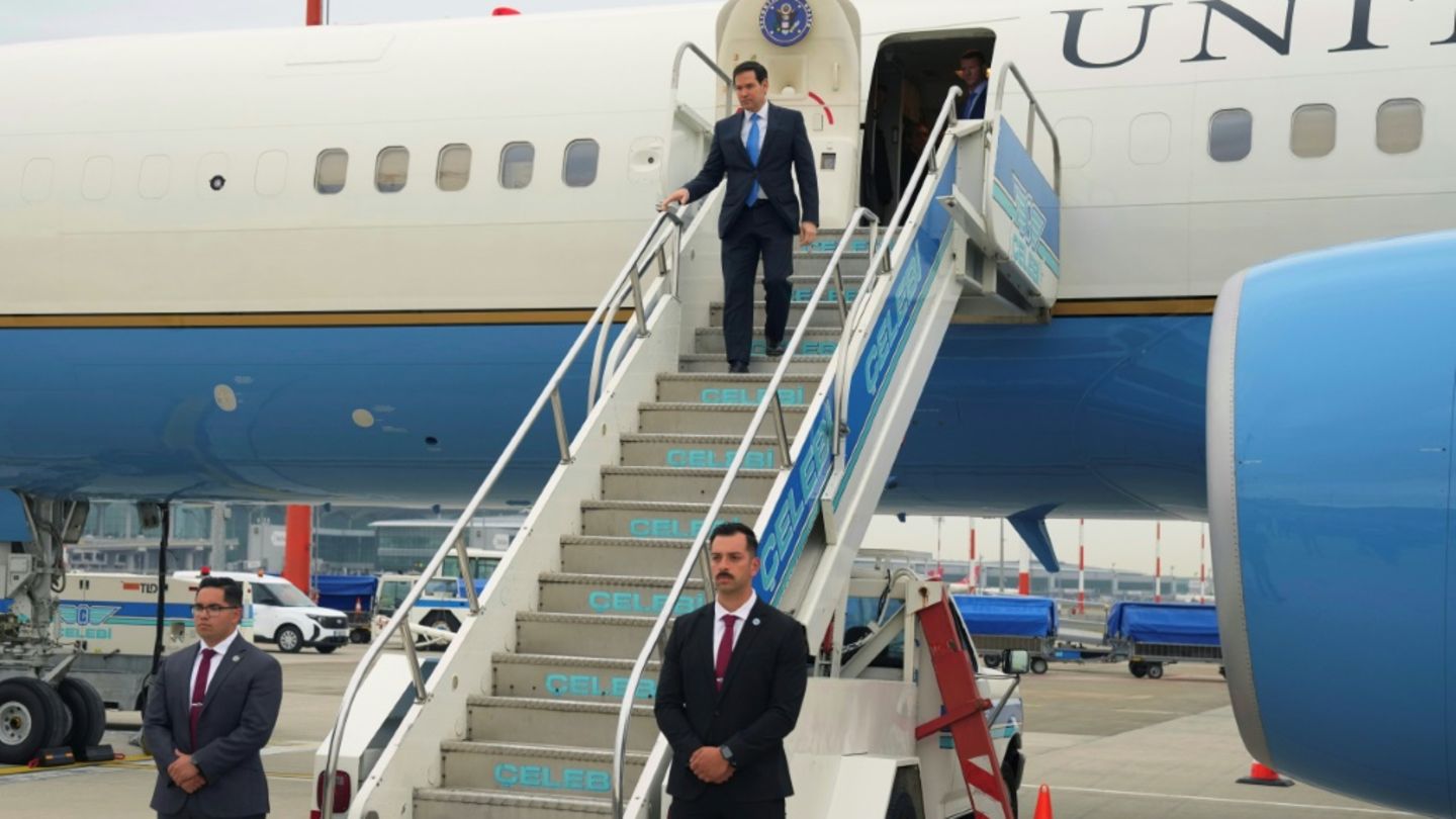 US-Außenminister Marco Rubio bei Ankunft in Istanbul
