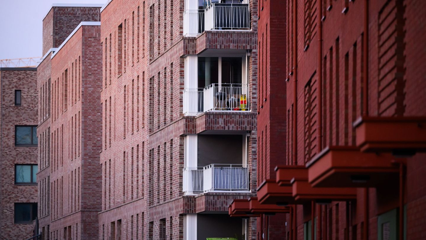 Housing market: more new apartments approved – trend reversal or straw fire?