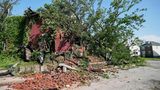 Erneut St. Louis: Ein Baum ist in ein Haus gekracht
