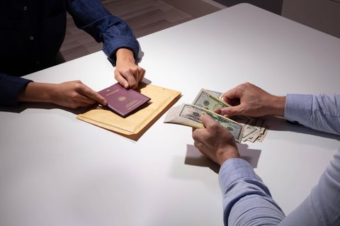 Pass für Geld-Tausch
