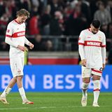 Der VfB Stuttgart konnte seinen Höhenflug aus der Vorsaison nicht wiederholen. Das hat nach dem Abgang von Toptorjäger Serhou Guirassy zum BVB wohl auch keiner erwartet. Dennoch dürften der Verein und seine Fans sich mehr erhofft haben. Am Ende landen die Schwaben mit 50 Punkten auf dem 9. Tabellenplatz. Ein Trostpflaster: Das Team von Trainer Sebastian Hoeneß schaffte es ins DFB-Pokalfinale und hat gute Chancen, sich am 24. Mai gegen Drittligist Arminia Bielefeld zum deutschen Pokalsieger zu küren