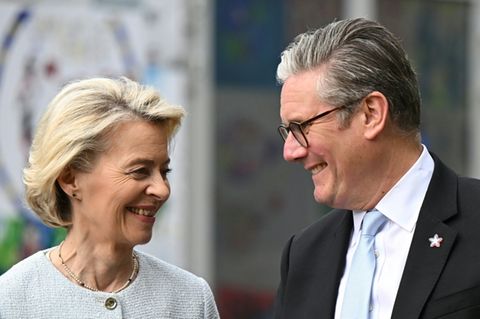 Von der Leyen mit britischem Premier Starmer