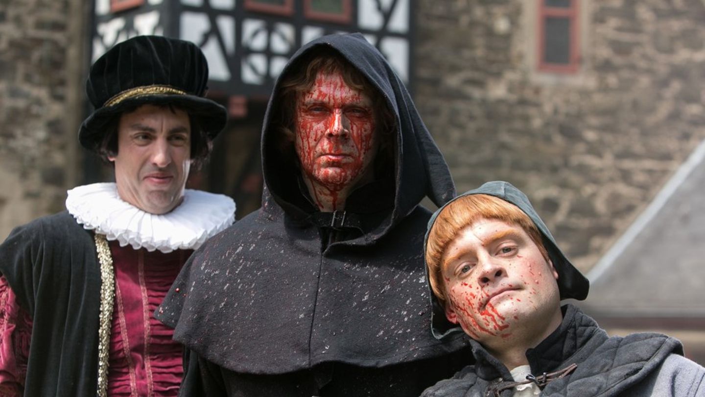 "Sketch History" kehrt zurück. Mit Alexander Schubert (l.) und Matthias Matschke (M.), aber ohne Max Giermann.