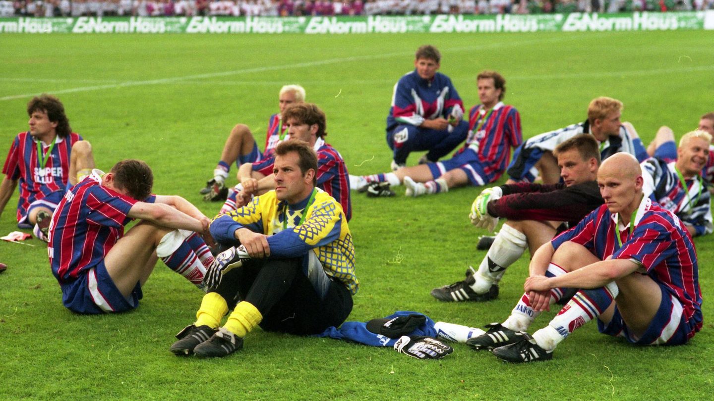 DFB-Pokalfinale 1997: Enttäuschung bei den Cottbuser Spielern