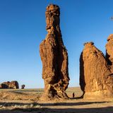 Felsformationen, die wie Götzenbilder aussehen
