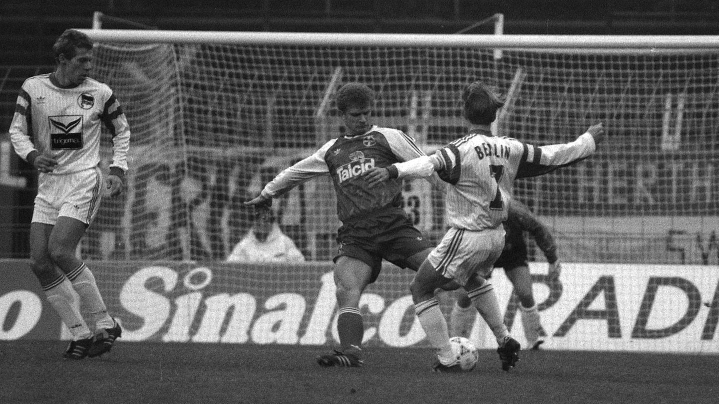 DFB-Pokal-Achtelfinale 1992: Bayer 04 Leverkusen gegen Hertha BSC Berlin