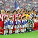 Vier Jahre später stand mit Union Berlin der nächste Drittligist im Pokalfinale. Die Hauptstädtler trafen auf den Erstligisten FC Schalke 04