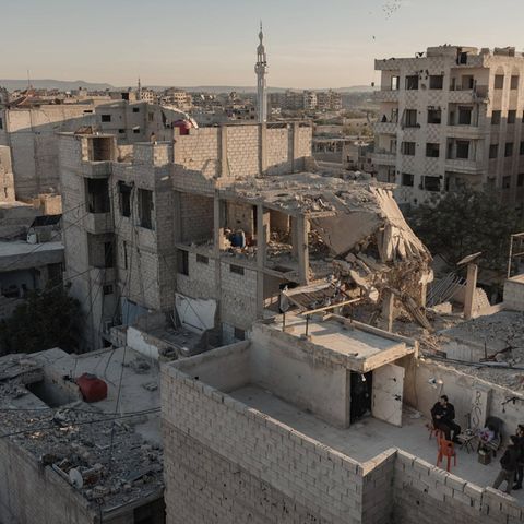 Schäden in Syriens Hauptstadt Damaskus: Nach jahrelangem Bürgerkrieg hatte die US-Regierung bereits Sanktionen aufgehoben