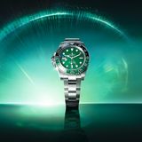 Rolex-Modell "GMT-Master II" mit schwarzgrüner Lünette