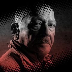 Montage zeigt Porträt eines Mannes, der in die Kamera schaut