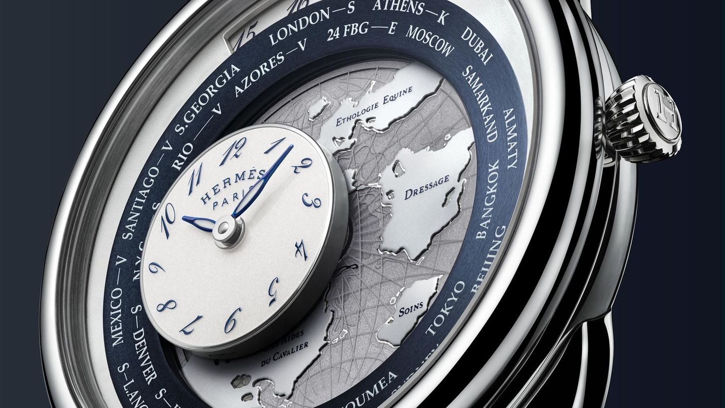 GMT-Worldtimer-Uhr in Blau von Hermès