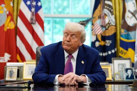 US-Präsident Trump verbreitet verstärkt Verschwörungstheorien über seinen Amtsvorgänger Biden. Foto: Alex Brandon/AP/dpa