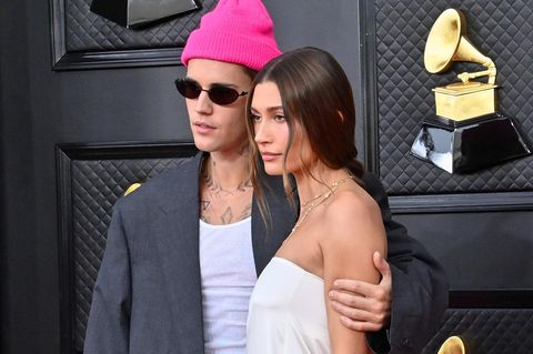 Justin und Hailey Bieber sind seit 2018 verheiratet. Im August 2024 kam ihr Sohn Jack zur Welt.