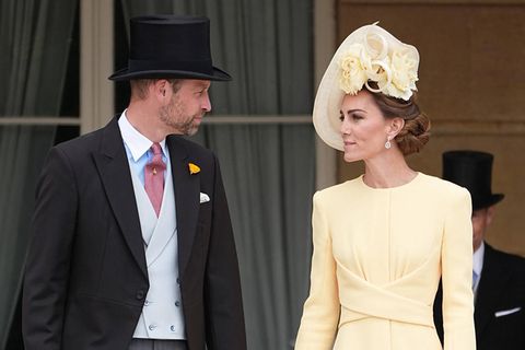 Prinz William und Prinzessin Kate bei einer Gartenparty im Buckingham Palast