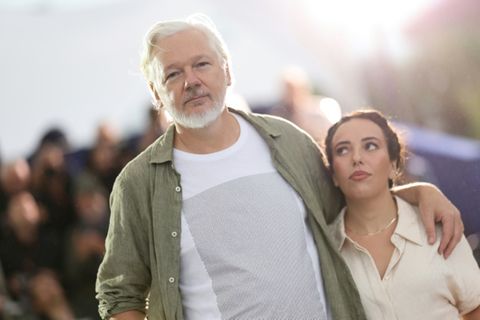 Julian und Stella Assange