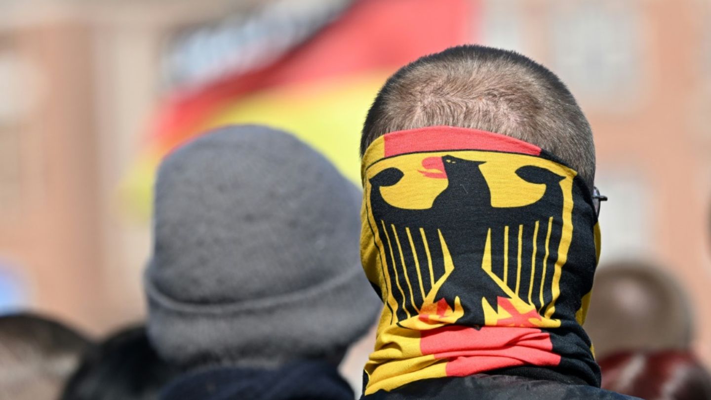 Rechtsextremisten bei Demonstration