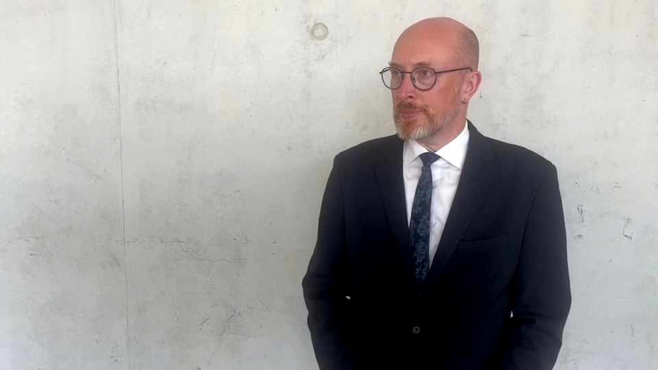 Innenminister Pegel äußert sich zu Festnahmen bei Neonazi-Razzia