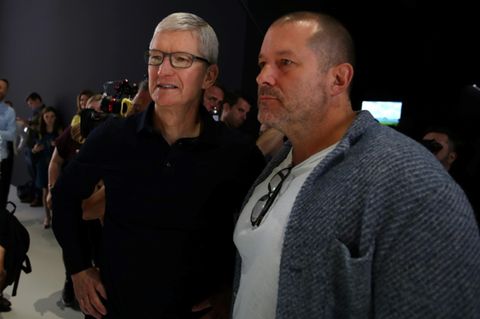 Jony Ive (rechts) mit Apple-Chef Tim Cook