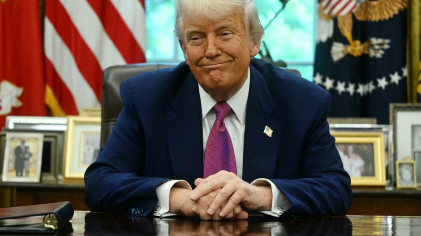 Trump im Oval Office des Weißen Hauses