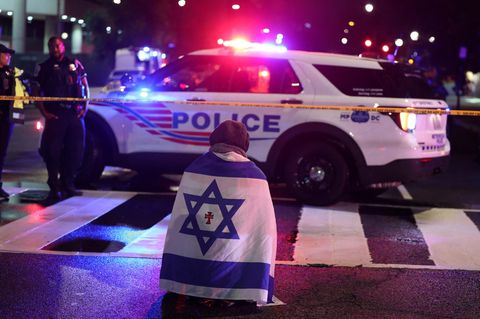 Die Polizei ist nach Schüssen vor dem Jüdischen Museum in Washington im Einsatz