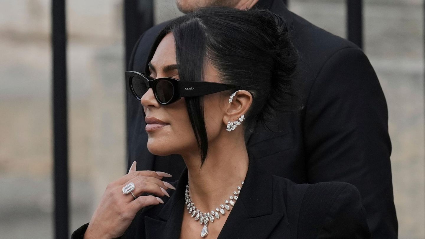 Kim Kardashian has its degree and is now officially a lawyer