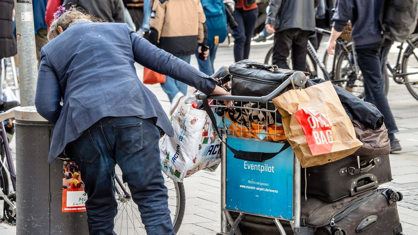 New numbers: women are particularly threatened with poverty in old age