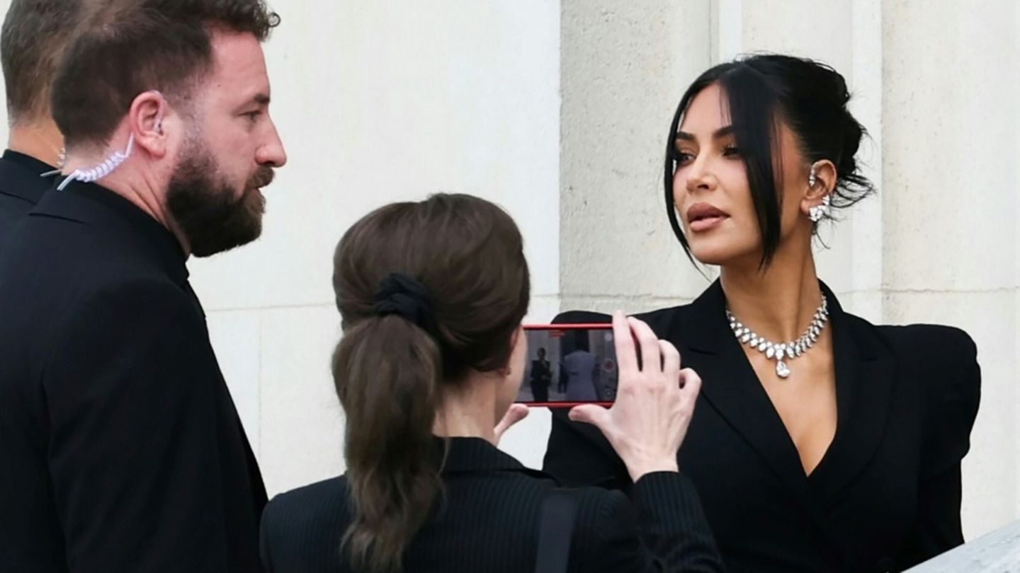 Kim Kardashian beim Eintreffen am Gericht