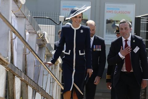 Prinzessin Kate besuchte zusammen mit Prinz William in Glasgow eine Schiffstaufe der Royal Navy.
