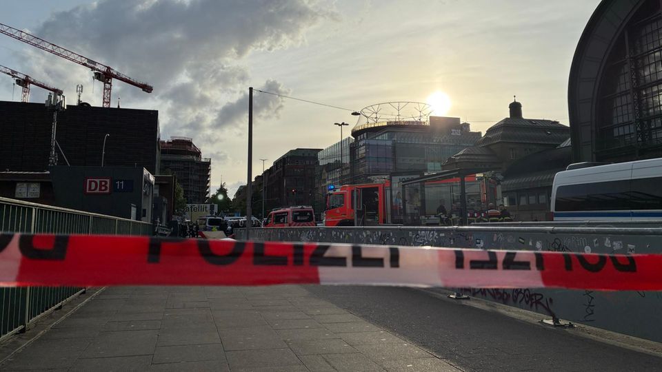 Die polizei sperrte den Berchen AB