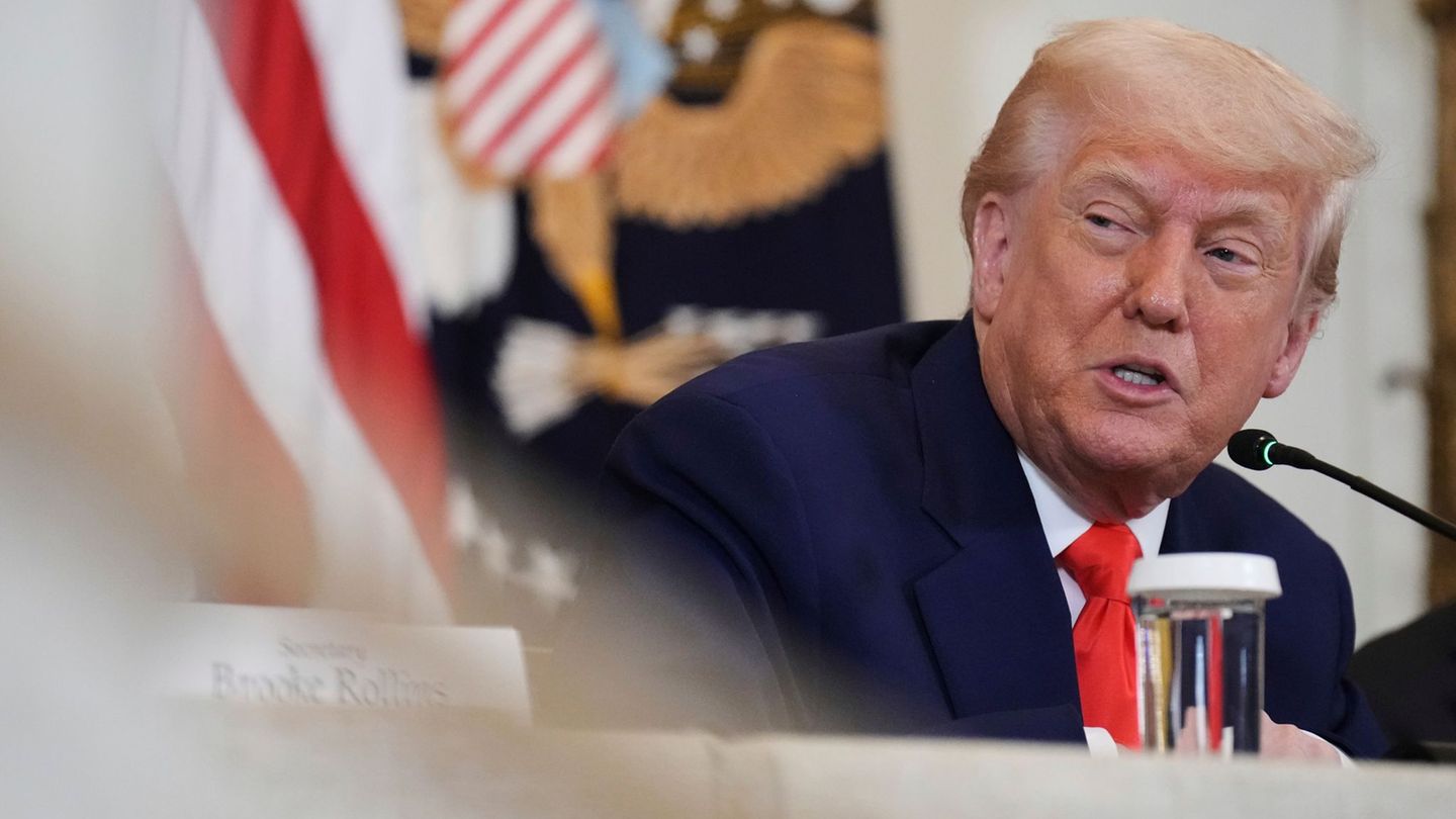 Trump: Trump to tariffs on EU goods: Not looking for deal