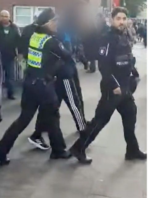 Messerangriff in Hamburg: Video zeigt Festnahme – Sanitäter schildert Chaos