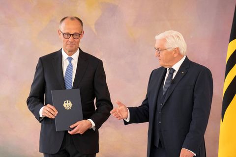 Bundeskanzler Friedrich Merz und Bundespräsident Steinmeier