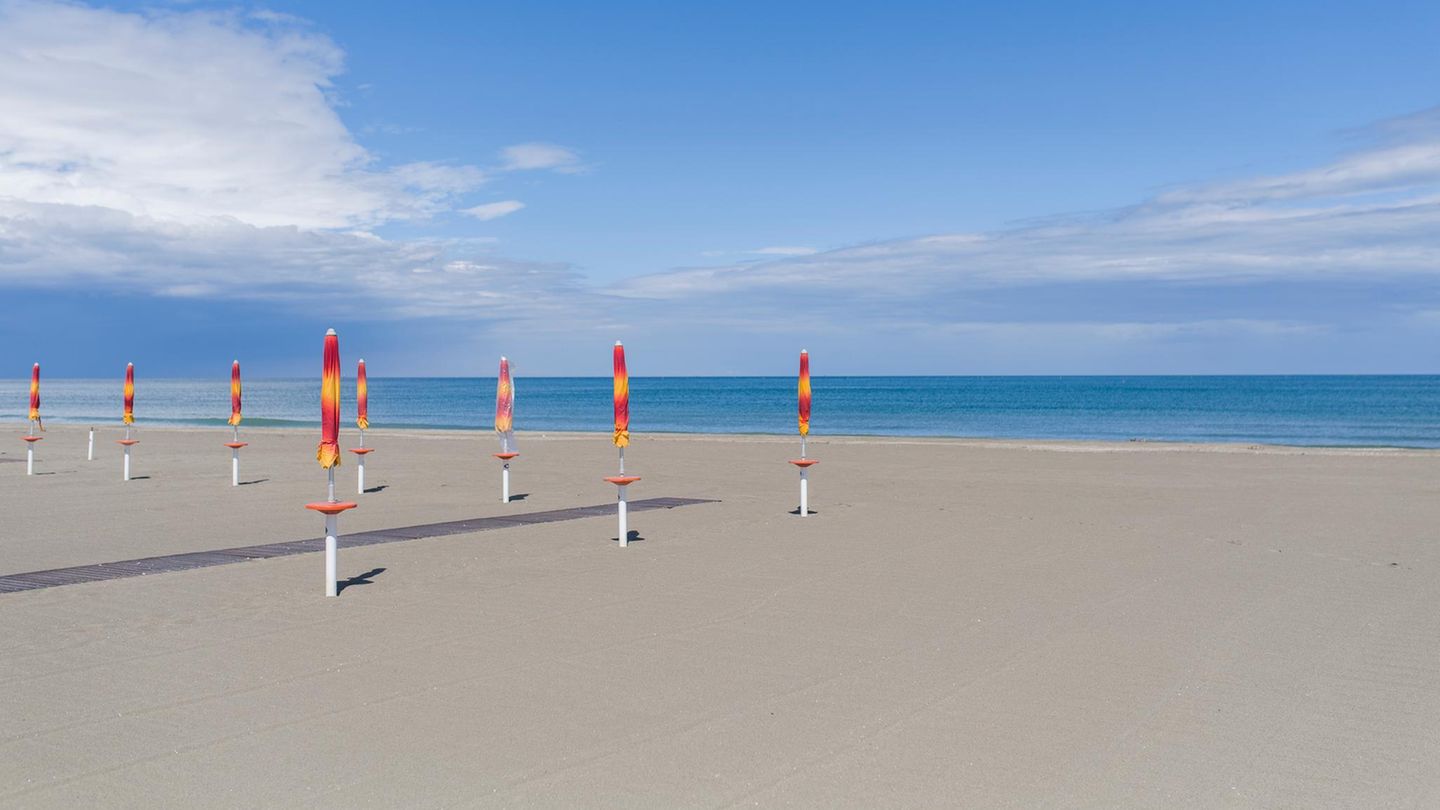 Der Sandstrand von Cervia an der italienischen Adriaküste – in dieser Gegend ereignete sich der Unfall (Symbolbild)