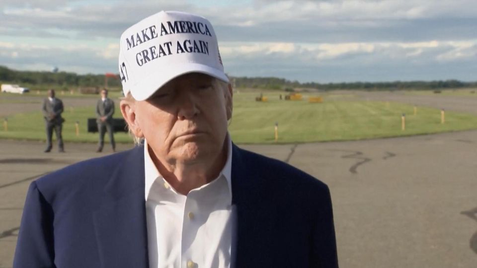 Donald Trump reagiert fassungslos: "Putin ist absolut wahnsinnig geworden" Donald Trump reagiert auf Putins Angriffe mit Empörung