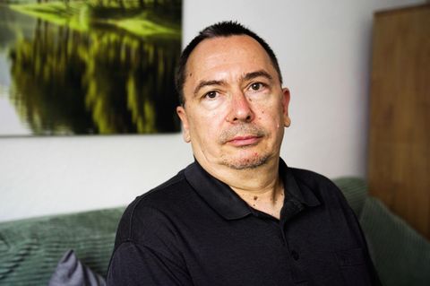 Gefangen im Zweifel: Thomas outete sich nach 27 Jahren Ehe