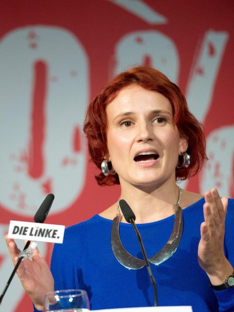Katja Kipping spricht bei einem Parteikongress